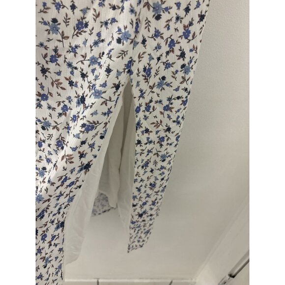 Showpo. Wild and Free Mind Floral White and Blue Dress size 10 Whimsical - Picture 4 of 4